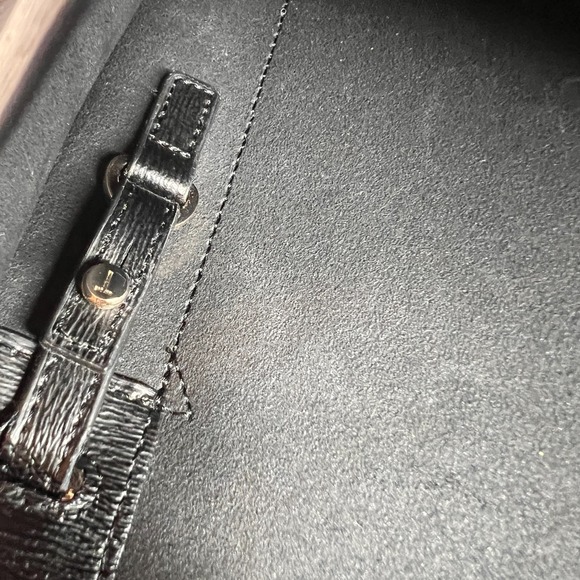 Ted Baker Black Textured Leather Crossbody Bag Gold Hardware Shoulder Purse - Picture 14 of 16